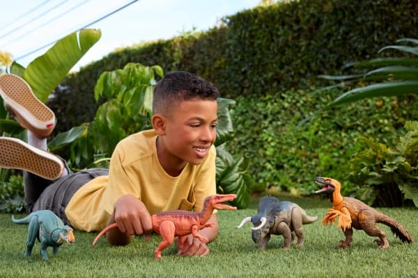 Jurassic World WILD ROAR Baryonyx, 4 år, flerfarget
