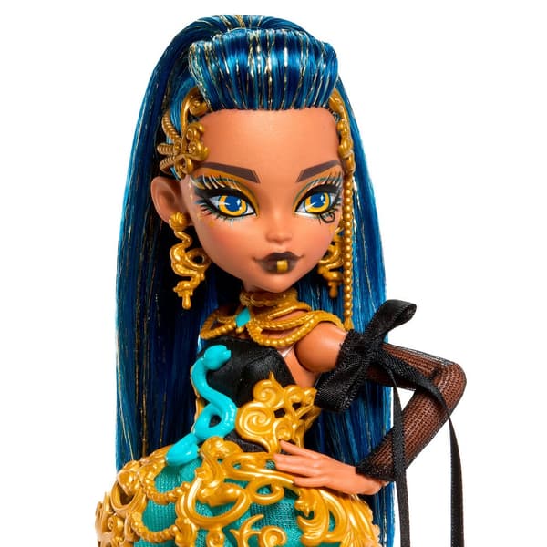 Monster High Scary Sweet Birthday 1600 Cleo De Nile doll