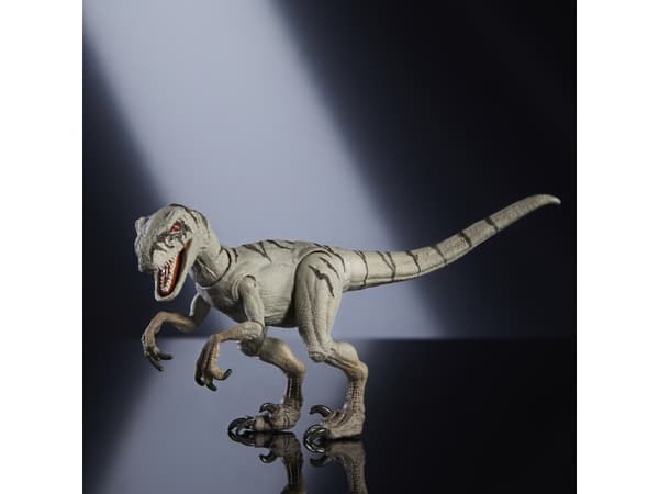 Mattel Jurassic World Hammond Collection - Atrociraptor Ghost, Action Figure