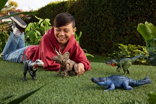 Mattel Jurassic World Rebirth Tyranotitan Dinosaur Giant Attack Dinosaur Figur (JCL75)