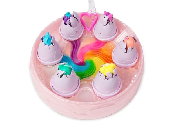 Hatchimals Alive Rainbow Hatchery