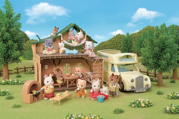 Sylvanian Families 5451 bjælkehytte ved søen