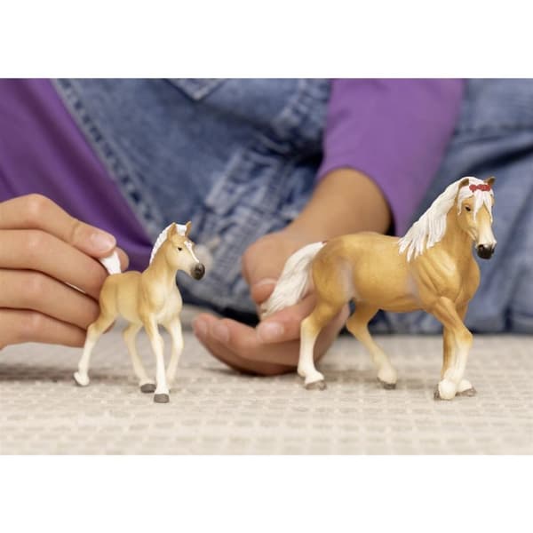 Schleich Haflinger föl