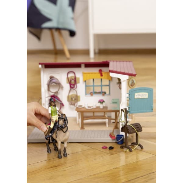 Schleich Horse Club 42591 Utrustningsrum-förstoring