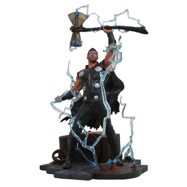 Marvel Avengers Diorama Thor Sort