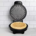 Miniatyrbild 7 av 8: Uncanny Brands Gofrera Batman Gul