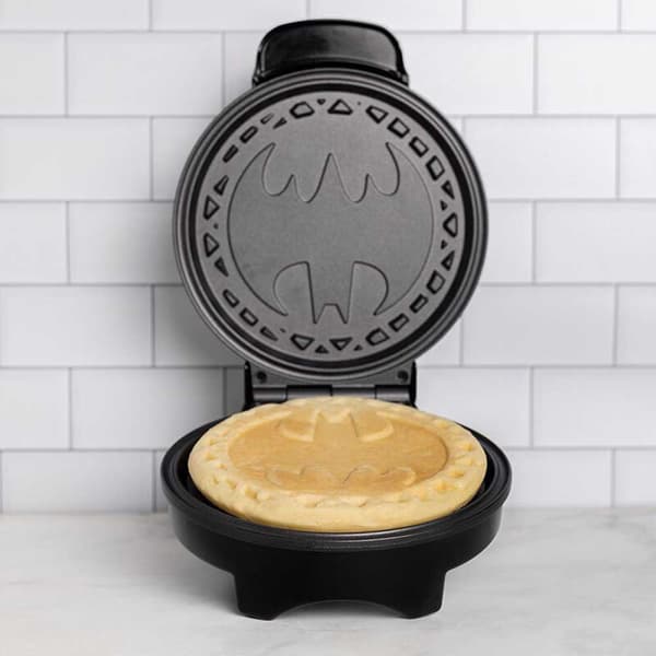 Uncanny Brands Gofrera Batman Gul