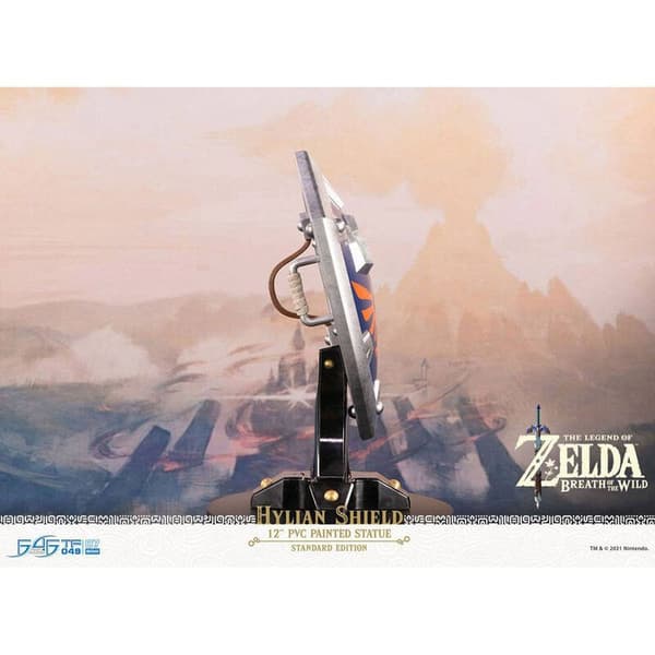 First 4 Figures Kilpi Hylian Shield Collector Edition The Legend Of Zelda Breath Of The Wild 29 Cm Monivärinen