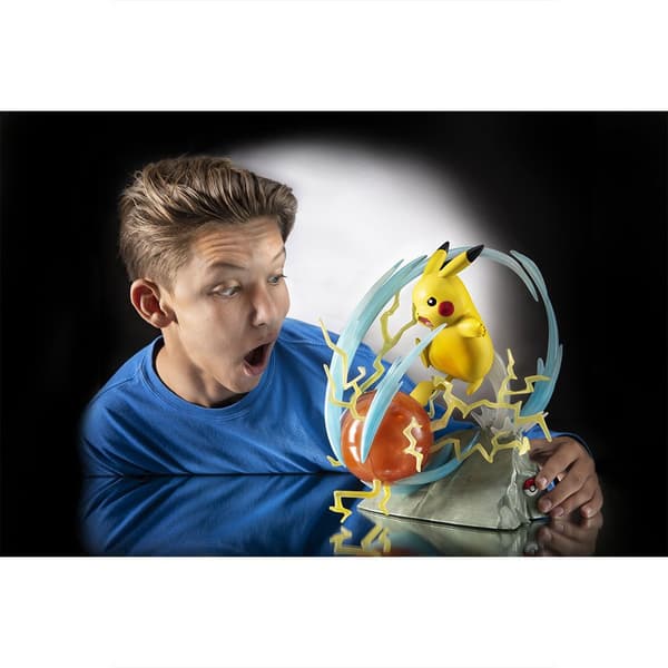 Bizak Pokémon Statue Pikachu Gylden