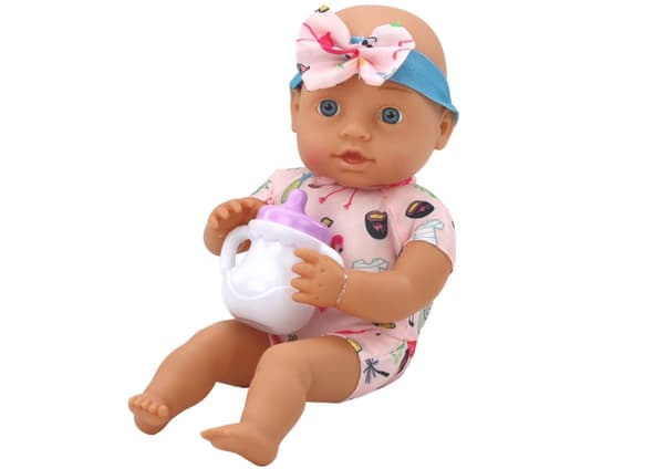 Babydukke, tøj med flamingoer, pandebånd, fodertilbehør