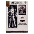 Miniatyrbillede 3 af 3: Mcfarlane Dc Figur Multiverse Hazmat Suit Batman 17 Cm