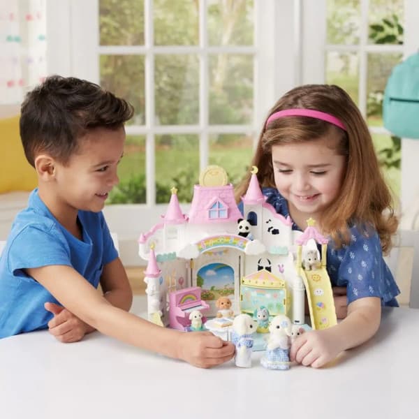 Sylvanian Families - Päiväkoti Aurinkoinen