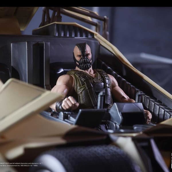 Mcfarlane Thumber Edition Gold Camouflage Batmobile-figur