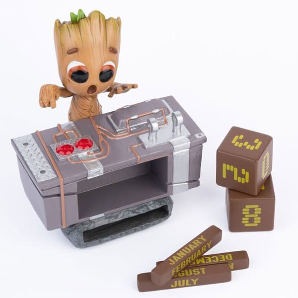 Grupo Erik Marvel Guardians Of The Galaxy Groot Death Button 3d Perpetual Calendar