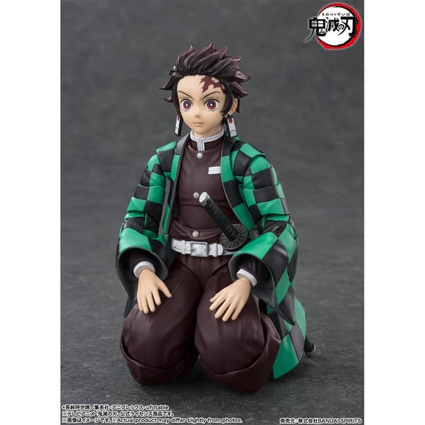 Bandai Tamashii Nations Demon Slayer: Kimetsu No Yaiba Sh Tanjiro Kamado-figur 14 Cm