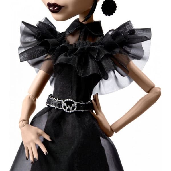 Monster High X - Onsdag Ravens kjole - dukke