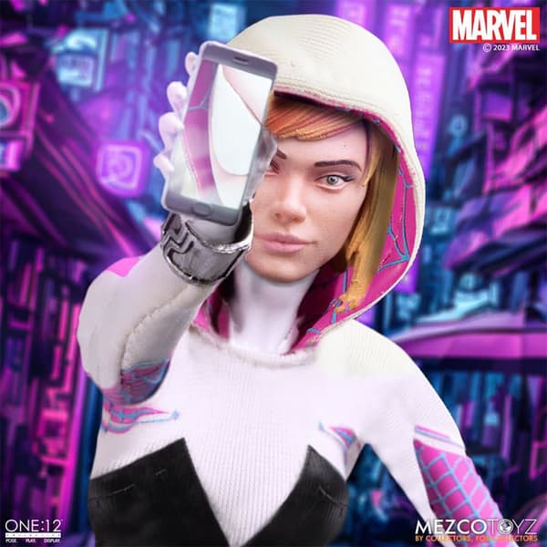 Mezco Toys Marvels Ghost-spider-figur Från Jord-65 1/12 16 Cm