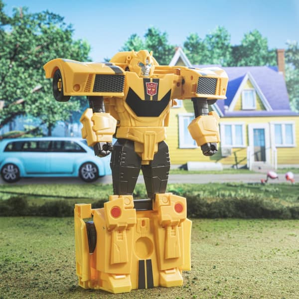 Hasbro Transformers EarthSpark Bumblebee & Mo Malto 20.3cm toimintahahmo