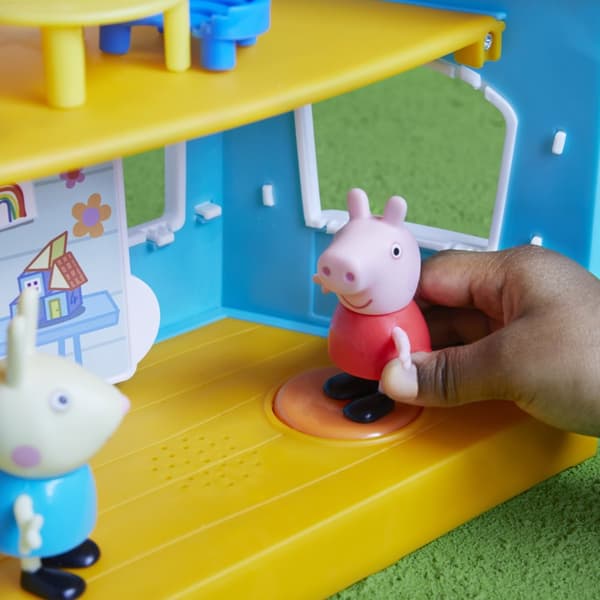 Hasbro Peppa Pig Peppa Pig Hus 2 Figurer