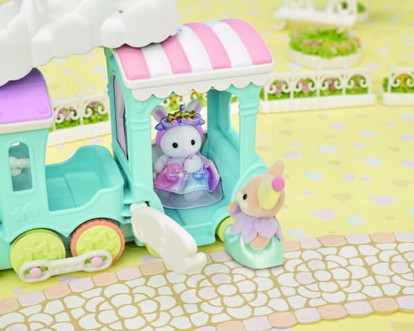 Sylvanian Families kelluva pilvisateenkaarijuna