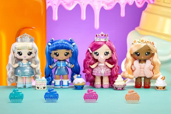 MGA Entertainment Yummiland - iso nukke + huulikiiltolemmikki - Callie-syntymäpäiväkakku