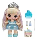 Pikkukuva 1 / 6: MGA Entertainment Yummiland - iso nukke + huulikiiltolemmikki - Callie-syntymäpäiväkakku