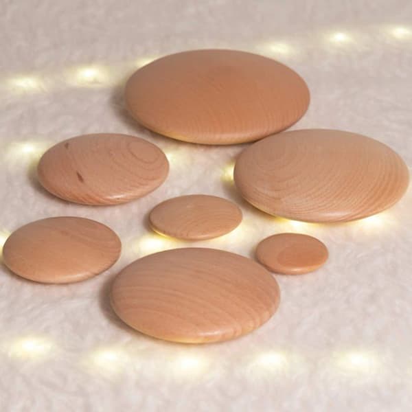 Träknappar - TickiT - 73424 - Set med 7 - Natur - Mått 23x16x10 cm