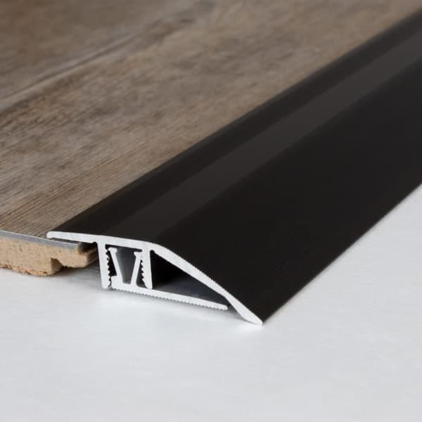 Clip-on eftermonteringsprofil | tröskelstångshöjd 7 - 10 mm | Anodiserad aluminium | Färg: guld | Längd:1000mm | Bredd: 41mm