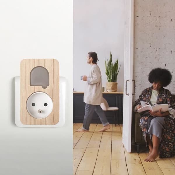 Trådløs og batterifri dørklokke med integreret stikkontakt - SCS SENTINEL - CSF0105 - SONE + Cosy - 25 melodier
