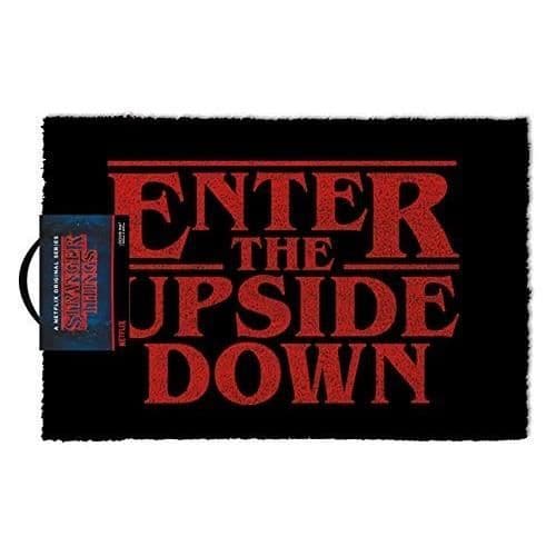 Stranger Things entrématta 40 x 60 cm - Stranger Things märke - Rektangulär - Naturfibrer - Vit