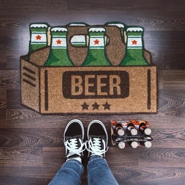 "Beer" utomhusdörrmatta i kokosnötsskal med halkfri PVC-baksida. Mått: 70cm x 40cm x 1,5cm - FISURA