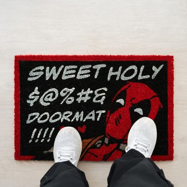 Marvel - Deadpool dörrmatta (40 x 60 cm)