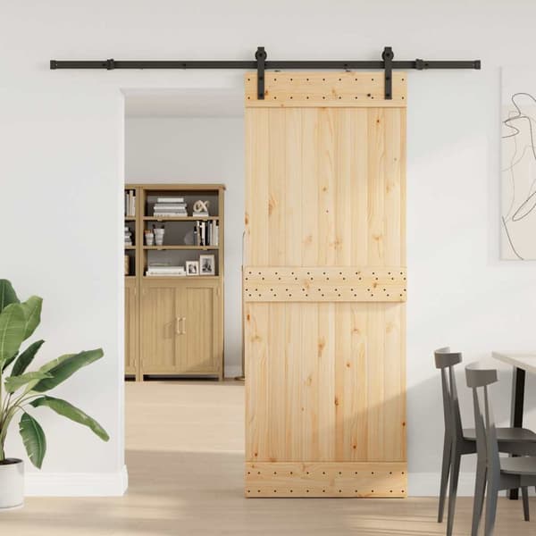 Skjutdörr med beslag 80x210 cm massiv furu