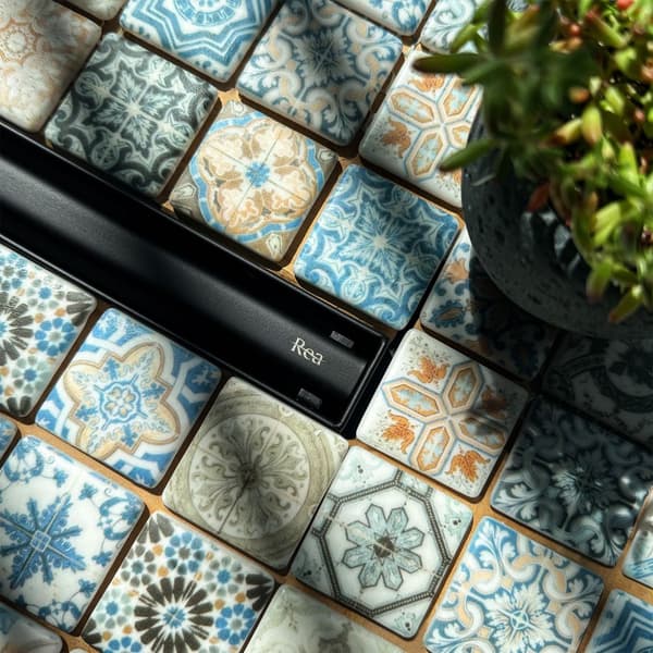 LINEÆR AFLØBSVENTIL REA NEOX SLIM PRO SORT 80