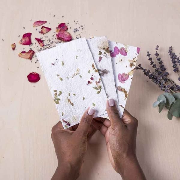 DIY Kit - Gör ditt eget blommiga papper