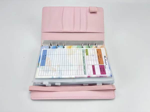 INF A6 PU-skinnperm budsjettplanlegger - Gradient rosa lilla grønn