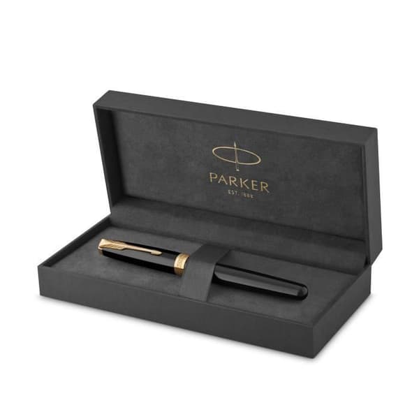 PARKER Sonnet reservoarpenna, svart lack, guldkant, fin spets – presentförpackning