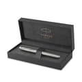 Miniatyrbild 3 av 4: PARKER Sonnet Rollerball Pen, rostfritt stål, palladiumkant, svart finpunktspåfyllning – presentförpackning
