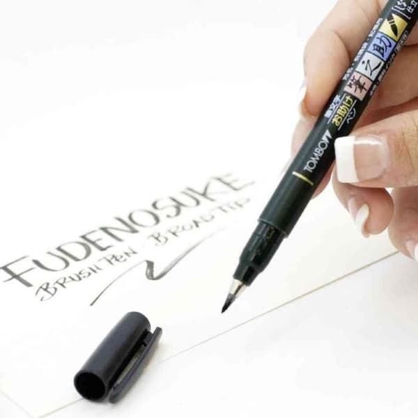 Set med 6 rit- och kalligrafipennor Fudenosuke med mjuk spets