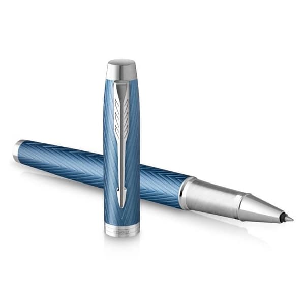 PARKER IM PREMIUM Kulspetspenna - Ljusblå - Kromade attribut - Svart refill med fin spets - Presentförpackning