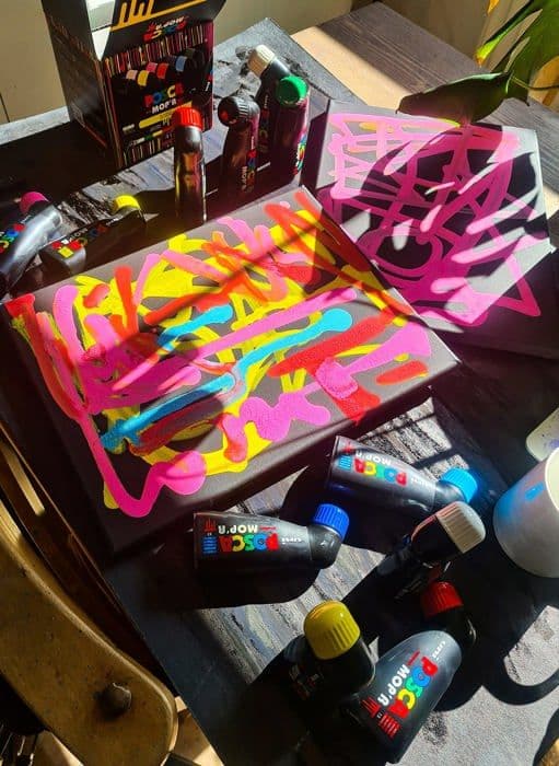 Posca Markers - 284208000 - MOP'R PCM-22 Box med 4 permanenta markörer med flera ytor Grön XXL rund spets 3-19 mm