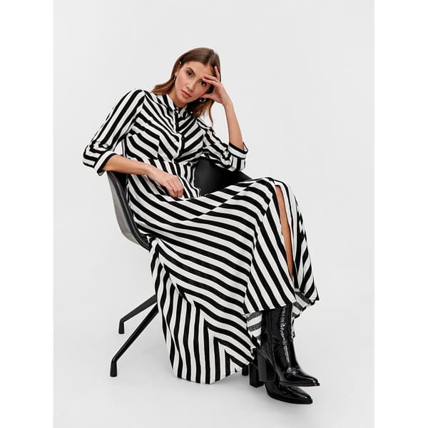 Yas Pitkähihainen Pitkä Mekko Savanna Musta 2XL Nainen