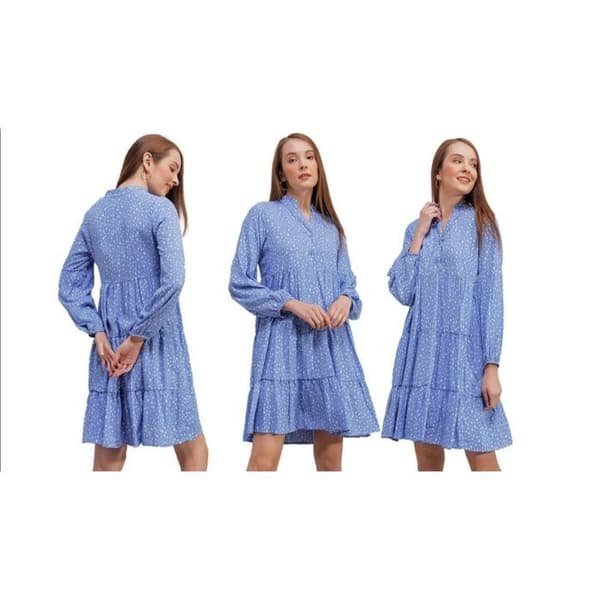 Mönstrad klänning - Blå - Storlek 42 - 100% Viskos - Längd 94 cm - Genre Kvinna