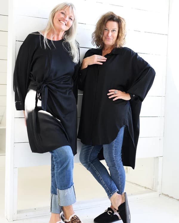 Black Beauty Dress - Reunion Home