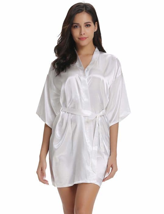 Vlazom klänning - AS000019WL - Kort satin kimono för kvinnor med guld paljetter eller strass