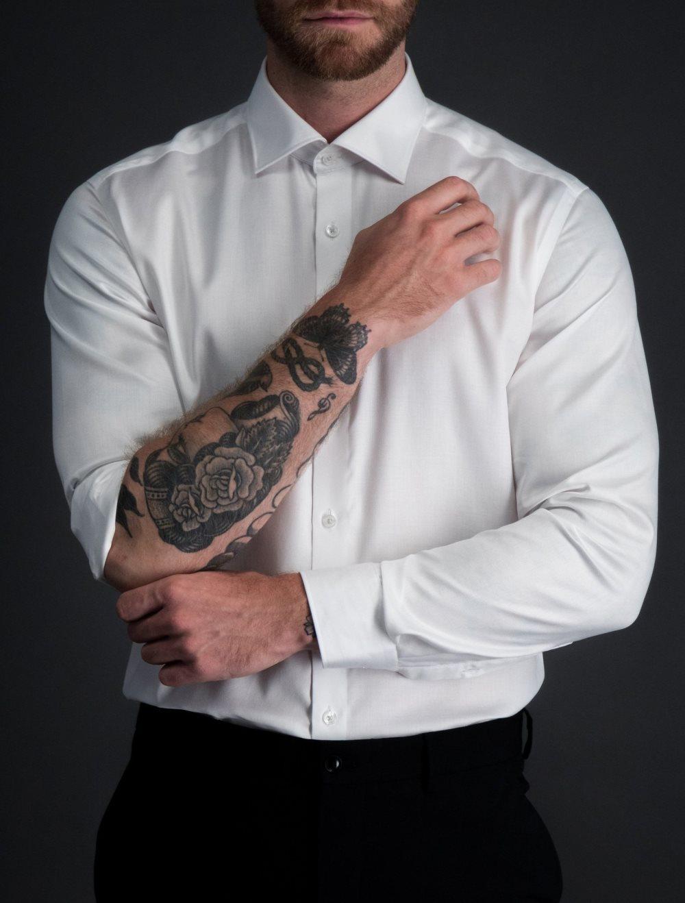 Lindbergh Black - Skjorta 30-242130 Technical, Concealer, Modern Fit