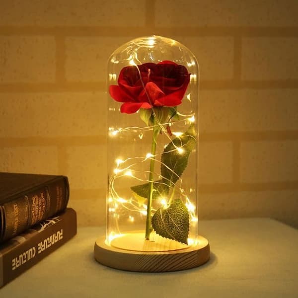Beauty and the Beast Enchanted Rose Elegant glaskupol med LED-lampor - Beige bas
