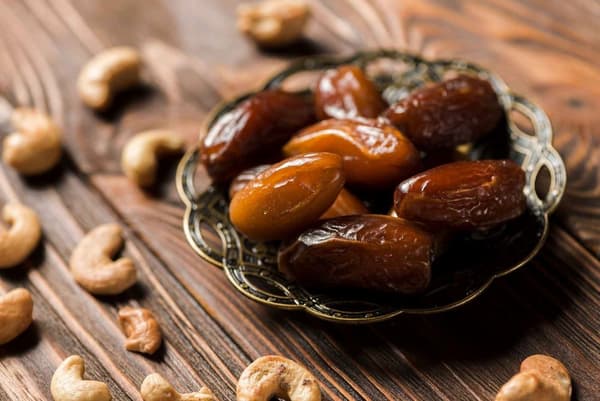Torkade dadlar utan frön - 500g