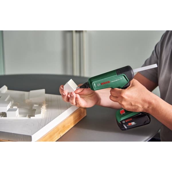 Bosch AdvancedGlue 18V Solo sladdlös limpistol