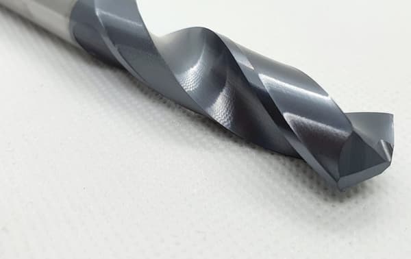 VHM hårdmetal bor - 2,0 x 8 x 38 mm - 45 HRC!